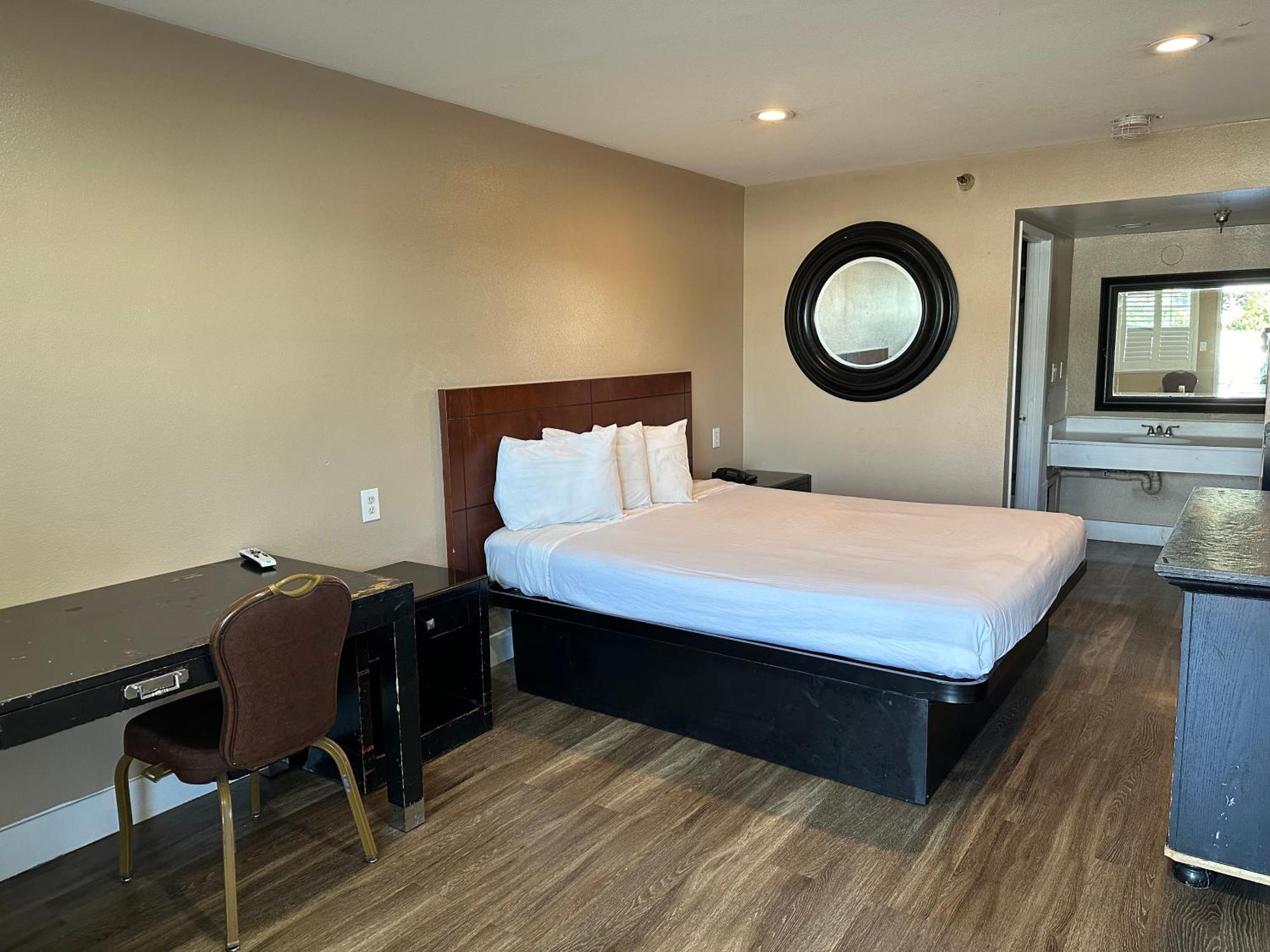 The Dixie Orange County Hotell Stanton Eksteriør bilde