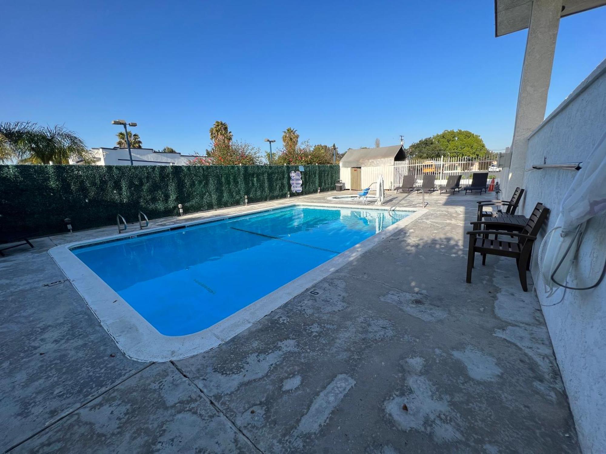 The Dixie Orange County Hotell Stanton Eksteriør bilde