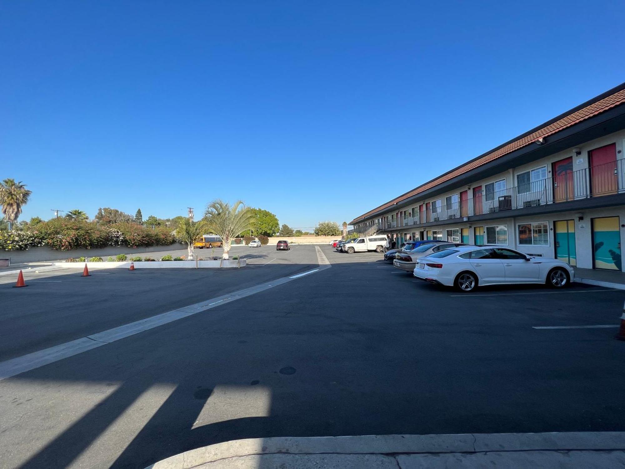 The Dixie Orange County Hotell Stanton Eksteriør bilde