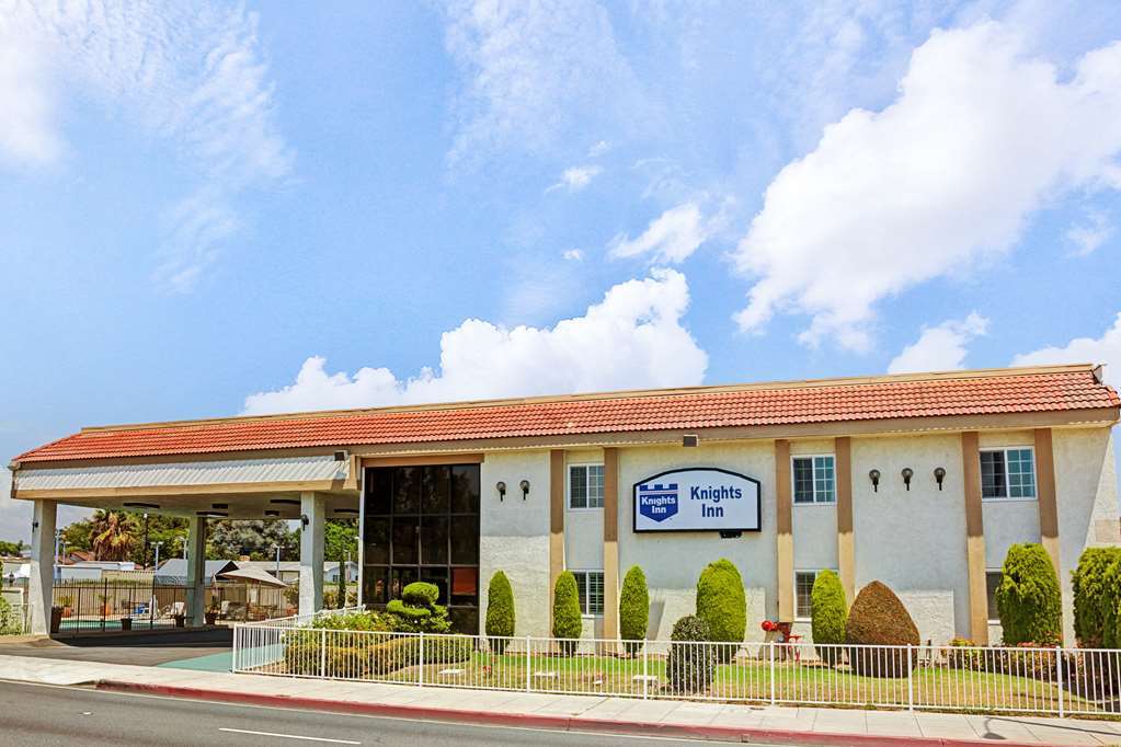 The Dixie Orange County Hotell Stanton Eksteriør bilde